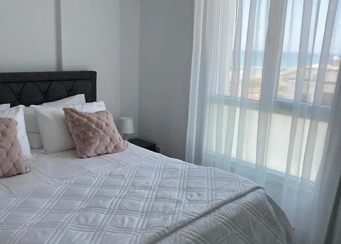 Sea View Apartament *